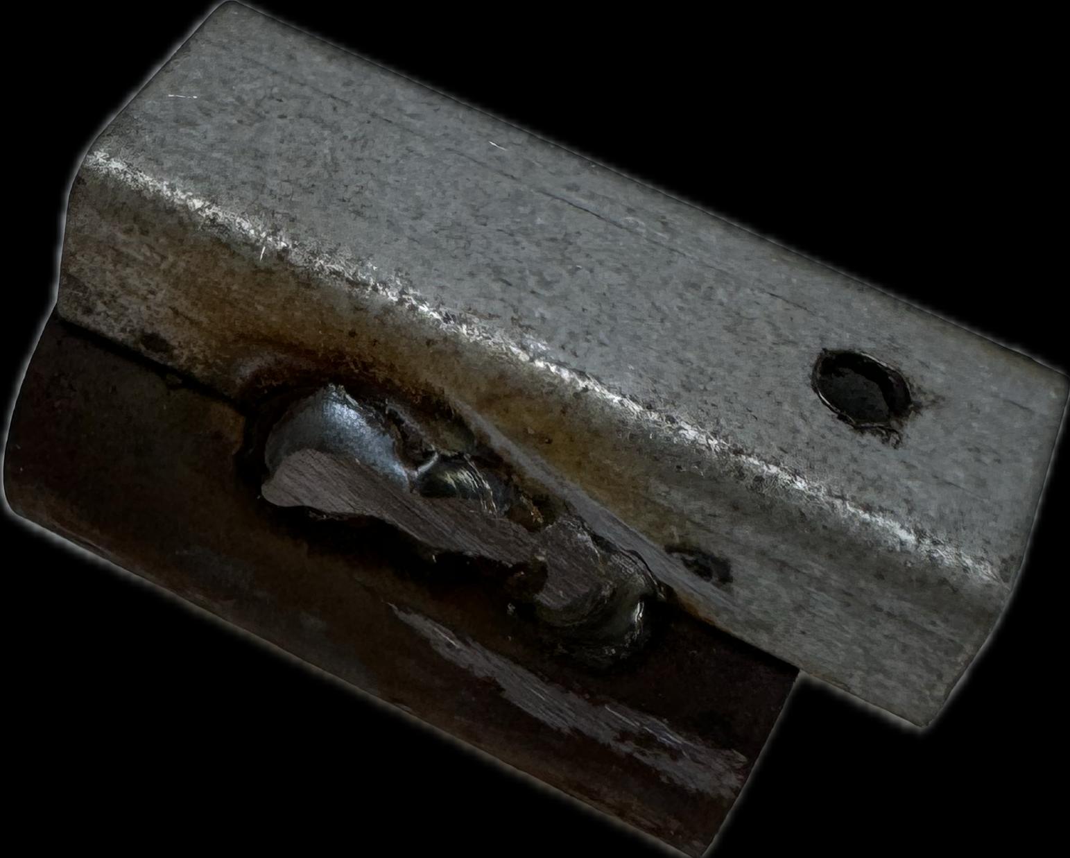 Ceramic igniter holder bracket